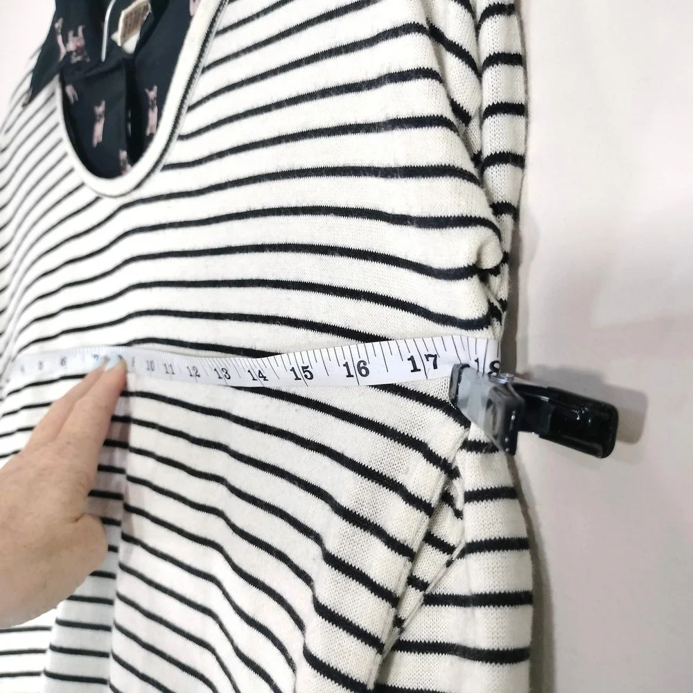 French Bulldog Print/Striped Top; Red Camel; Layered Hem, 3/4 Sleeve